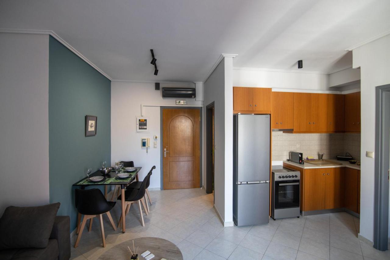 Petrino Suites Mesolonghi Mesolóngion Екстериор снимка