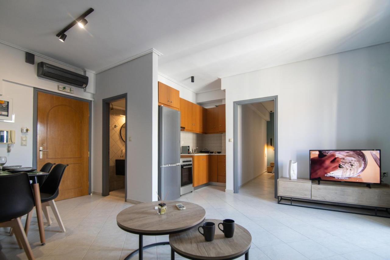 Petrino Suites Mesolonghi Mesolóngion Екстериор снимка